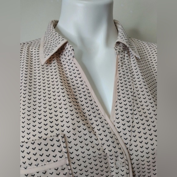 Candie’s Blush Pink Printed Button-Up Blouse Size XL - Picture 5 of 13